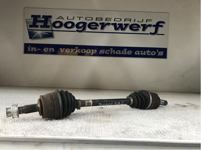 Front drive shaft, left from a Opel Corsa D 1.4 16V Twinport 2010
