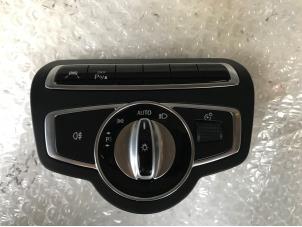 Used Air conditioning control panel Mercedes C Estate (S205) C-180 1.6 16V BlueEfficiency Price € 40,00 Margin scheme offered by Autobedrijf Hoogerwerf