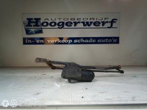 Used Wiper motor + mechanism Alfa Romeo 1750-2000 (105) 1750 Berlina Price € 40,00 Margin scheme offered by Autobedrijf Hoogerwerf