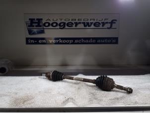 Usagé Arbre de transmission avant gauche Citroen C3 Pluriel (HB) 1.6 16V Prix € 40,00 Règlement à la marge proposé par Autobedrijf Hoogerwerf