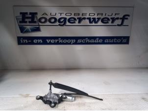 Usados Motor de limpiaparabrisas detrás Skoda Fabia II (5J) 1.2i 12V Precio € 30,00 Norma de margen ofrecido por Autobedrijf Hoogerwerf