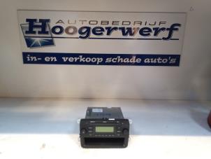 Używane Radio Skoda Fabia II (5J) 1.2i 12V Cena € 40,00 Procedura marży oferowane przez Autobedrijf Hoogerwerf