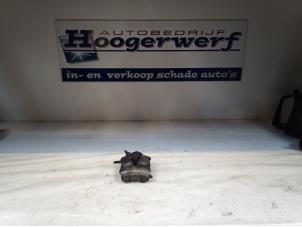 Used Front brake calliper, right Skoda Citigo 1.0 12V Price € 35,00 Margin scheme offered by Autobedrijf Hoogerwerf