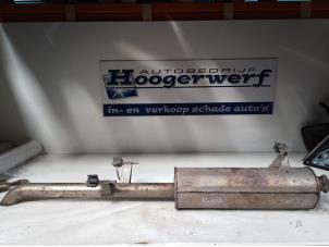 Used Exhaust rear silencer Renault Master IV (MA/MB/MC/MD/MH/MF/MG/MH) 2.3 dCi 16V Price € 40,00 Margin scheme offered by Autobedrijf Hoogerwerf