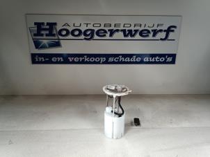 Used Petrol pump Renault Kadjar (RFEH) 1.2 Energy TCE 130 Price € 80,00 Margin scheme offered by Autobedrijf Hoogerwerf