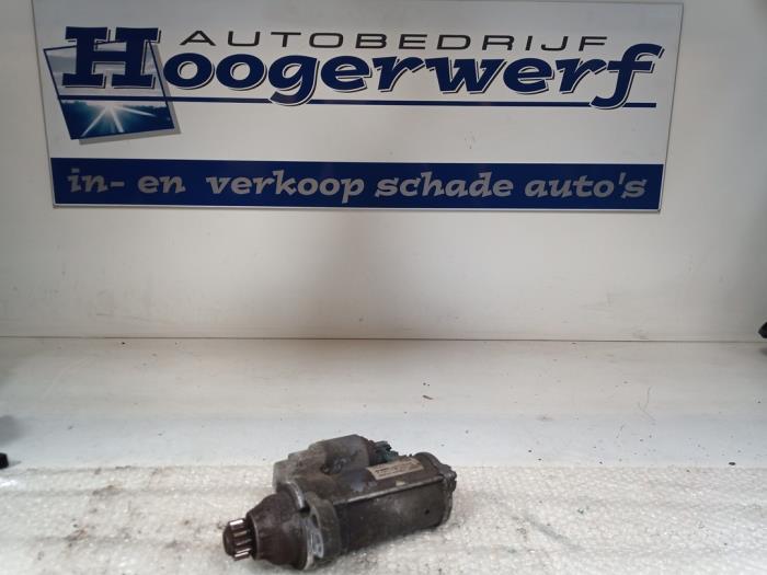 Rozrusznik z Volkswagen Up! (121) 1.0 12V 60 2015