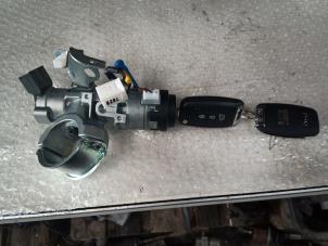 Used Ignition lock + key Kia Picanto (JA) 1.0 12V Price € 75,00 Margin scheme offered by Autobedrijf Hoogerwerf