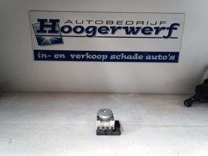 Usagé Bloc ABS Kia Picanto (JA) 1.0 12V Prix € 70,00 Règlement à la marge proposé par Autobedrijf Hoogerwerf