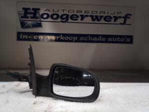 Used Wing mirror, right Opel Corsa C (F08/68) 1.2 16V Price € 20,00 Margin scheme offered by Autobedrijf Hoogerwerf