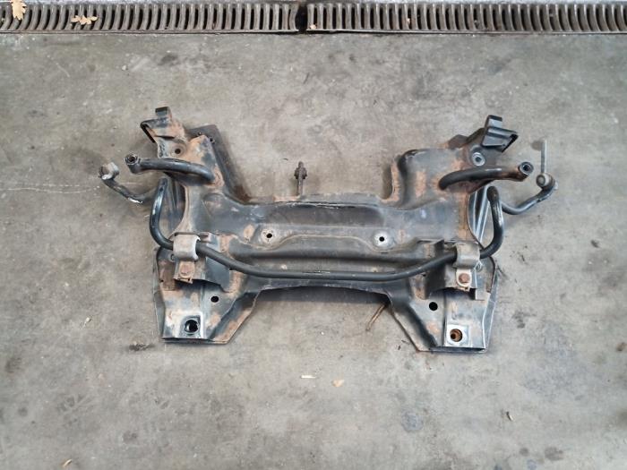 Used Subframe Peugeot 207/207+ (WA/WC/WM) 1.4 16V VTi Price € 50,00 Margin scheme offered by Autobedrijf Hoogerwerf