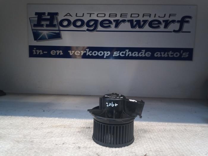 Motor de ventilador de calefactor de un Peugeot 206 (2B) 1.4 2009