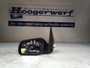 Usagé Rétroviseur extérieur gauche Mazda 2 (NB/NC/ND/NE) 1.6 16V Prix € 30,00 Règlement à la marge proposé par Autobedrijf Hoogerwerf