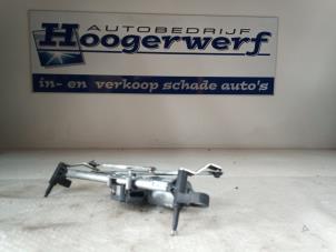 Used Wiper motor + mechanism Opel Corsa D 1.0 Price € 35,00 Margin scheme offered by Autobedrijf Hoogerwerf