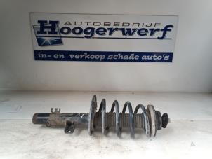 Used Front shock absorber rod, left Volkswagen Transporter T5 2.0 TDI DRF Price € 60,00 Margin scheme offered by Autobedrijf Hoogerwerf