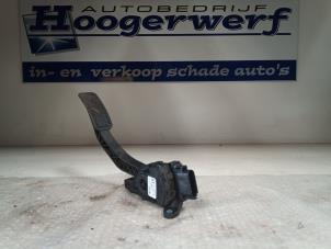 Używane Pedal gazu Ford Fiesta 6 (JA8) 1.25 16V Cena € 20,00 Procedura marży oferowane przez Autobedrijf Hoogerwerf
