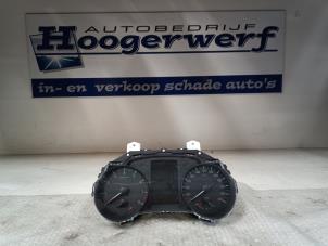 Usagé Compteur Nissan Pulsar (C13) 1.2 DIG-T 16V Prix € 180,00 Règlement à la marge proposé par Autobedrijf Hoogerwerf