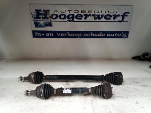 Used Front drive shaft, left Audi A3 (8L1) 1.9 TDI 100 Price € 40,00 Margin scheme offered by Autobedrijf Hoogerwerf