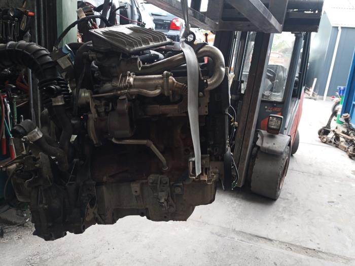 Used Engine Renault Kangoo Express (FW) 1.5 dCi 70 Price € 1.028,50 Inclusive VAT offered by Autobedrijf Hoogerwerf