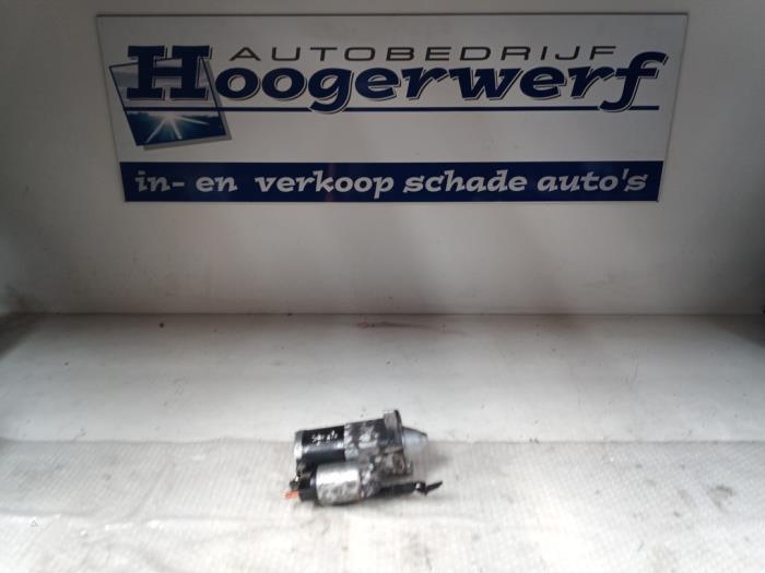 Used Starter Dacia Sandero II 1.0 Sce 75 12V Price € 50,00 Margin scheme offered by Autobedrijf Hoogerwerf