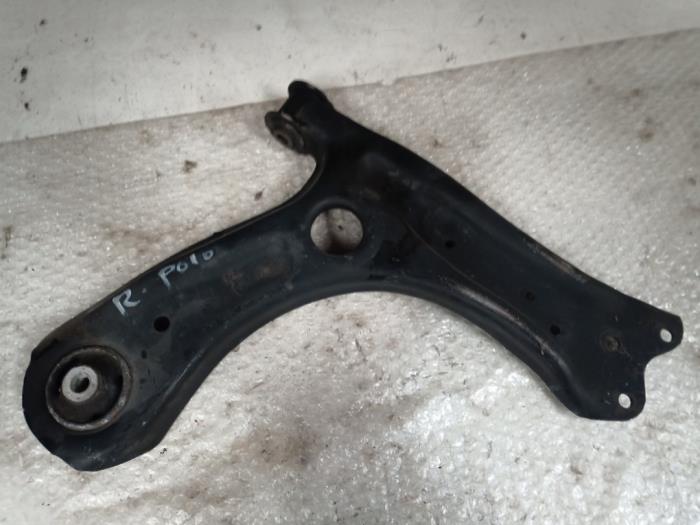 Front wishbone, right from a Volkswagen Polo V (6R) 1.2 TSI 16V BlueMotion Technology 2014