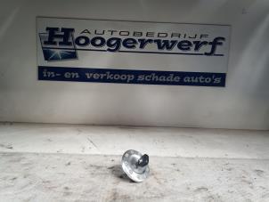 Usagé Clapet réservoir Peugeot 206 (2A/C/H/J/S) 1.4 XR,XS,XT,Gentry Prix € 30,00 Règlement à la marge proposé par Autobedrijf Hoogerwerf