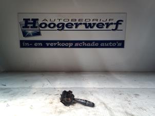 Używane Przelacznik Combi kolumny kierownicy Subaru Justy (M3) 1.0 12V DVVT Cena € 20,00 Procedura marży oferowane przez Autobedrijf Hoogerwerf