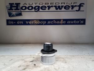 Used Heating and ventilation fan motor Toyota Prius (NHW20) 1.5 16V Price € 30,00 Margin scheme offered by Autobedrijf Hoogerwerf