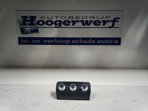 Używane Panel sterowania klimatyzacji Audi A1 (8X1/8XK) 1.0 TFSI 12V Cena € 60,00 Procedura marży oferowane przez Autobedrijf Hoogerwerf