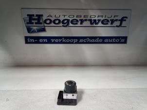 Used ABS pump Peugeot 1007 (KM) 1.4 Price € 80,00 Margin scheme offered by Autobedrijf Hoogerwerf