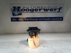Used Electric fuel pump Peugeot 308 (L3/L8/LB/LH/LP) 1.6 BlueHDi 120 Price € 45,00 Margin scheme offered by Autobedrijf Hoogerwerf