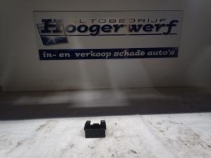 Usagé Relais préchauffage Mercedes C (W203) 2.2 C-220 CDI 16V Prix € 20,00 Règlement à la marge proposé par Autobedrijf Hoogerwerf