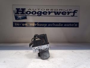 Used ABS pump Peugeot 807 2.2 16V Price € 60,00 Margin scheme offered by Autobedrijf Hoogerwerf