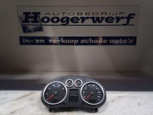 Gebrauchte Tacho - Kombiinstrument KM Audi A2 (8Z0) 1.4 16V Preis € 50,00 Margenregelung angeboten von Autobedrijf Hoogerwerf