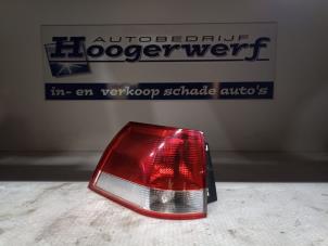 Używane Tylne swiatlo pozycyjne lewe Opel Vectra C Caravan 2.2 DIG 16V Cena € 50,00 Procedura marży oferowane przez Autobedrijf Hoogerwerf