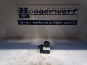 Usagé Pompe ABS Audi A2 (8Z0) 1.4 16V Prix € 50,00 Règlement à la marge proposé par Autobedrijf Hoogerwerf
