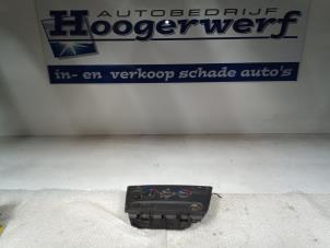 Używane Panel sterowania nagrzewnicy Volvo S60 I (RS/HV) 2.3 T5 20V Cena € 50,00 Procedura marży oferowane przez Autobedrijf Hoogerwerf