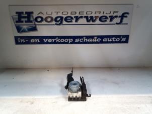 Used ABS pump Renault Express Price € 200,00 Margin scheme offered by Autobedrijf Hoogerwerf