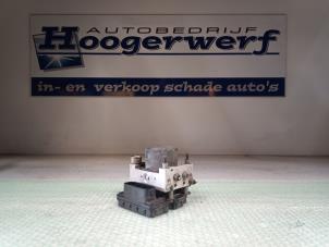 Używane Pompa ABS Daihatsu Cuore (L251/271/276) 1.0 12V DVVT Cena € 40,00 Procedura marży oferowane przez Autobedrijf Hoogerwerf