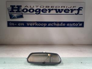 Usados Retrovisor interior Peugeot 2008 (CU) 1.2 Vti 12V PureTech 82 Precio € 20,00 Norma de margen ofrecido por Autobedrijf Hoogerwerf