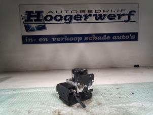 Gebrauchte ABS Pumpe Ford Fiesta 6 (JA8) 1.25 16V Preis € 200,00 Margenregelung angeboten von Autobedrijf Hoogerwerf
