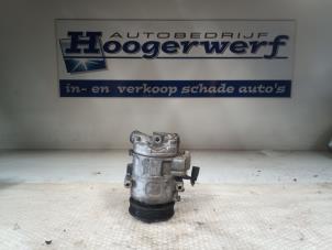 Used Air conditioning pump Volkswagen Polo III (6N2) 1.4 16V 75 Price € 40,00 Margin scheme offered by Autobedrijf Hoogerwerf