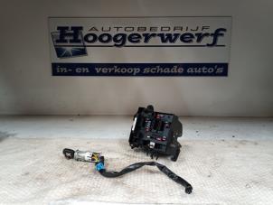 Usados Cerradura de contacto y llave Peugeot 206 (2A/C/H/J/S) 1.4 XR,XS,XT,Gentry Precio € 50,00 Norma de margen ofrecido por Autobedrijf Hoogerwerf
