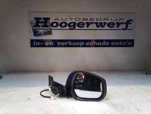 Usagé Rétroviseur extérieur droit Suzuki Splash 1.2 16V Prix € 35,00 Règlement à la marge proposé par Autobedrijf Hoogerwerf