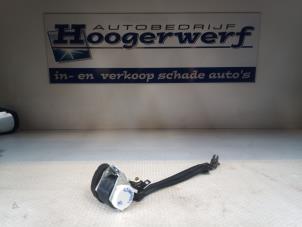 Usagé Ceinture arrière droit Ford Fiesta 6 (JA8) 1.6 16V Sport Prix € 20,00 Règlement à la marge proposé par Autobedrijf Hoogerwerf