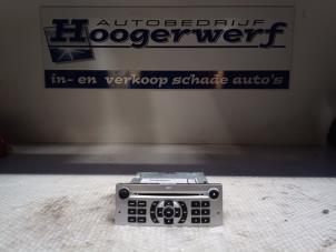 Used Radio CD player Peugeot 407 (6D) 2.0 HDiF 16V Price € 30,00 Margin scheme offered by Autobedrijf Hoogerwerf