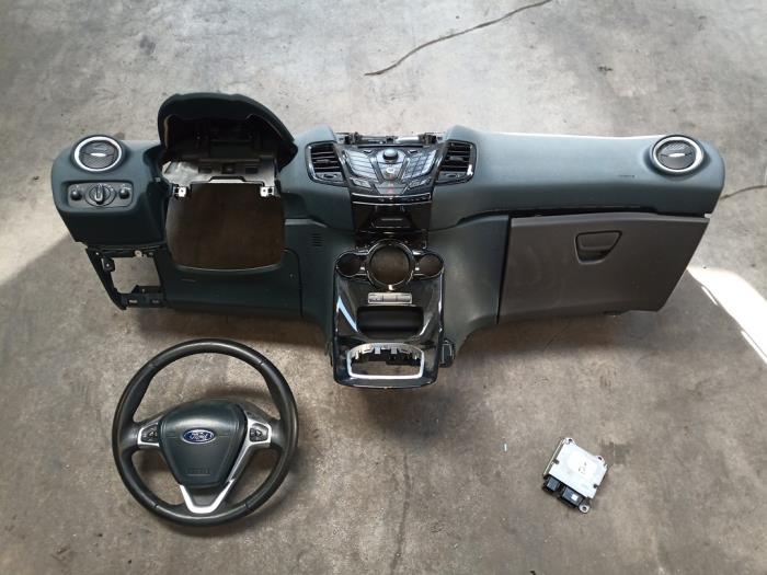 Airbag set + dashboard de un Ford Fiesta 6 (JA8) 1.0 EcoBoost 12V 100 2014