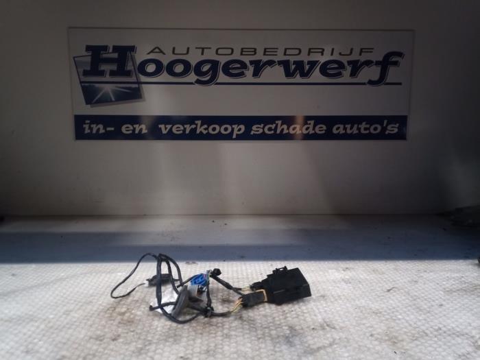 Begagnade PDC-modul Ford Fiesta 6 (JA8) 1.0 EcoBoost 12V 100 Pris € 50,00 Marginaltabell erbjuds av Autobedrijf Hoogerwerf