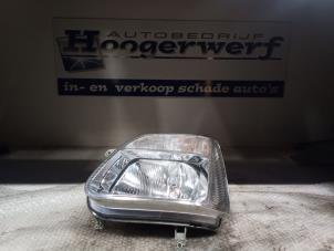 Used Headlight, left Suzuki Wagon-R+ (RB) 1.3 DDiS 16V Price € 25,00 Margin scheme offered by Autobedrijf Hoogerwerf