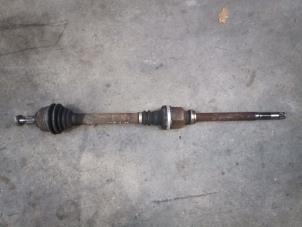 Used Front drive shaft, right Peugeot 308 (4A/C) 1.6 VTI 16V Price € 60,00 Margin scheme offered by Autobedrijf Hoogerwerf