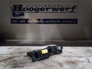 Used Fuse box Mercedes C (W203) 1.8 C-180K 16V Price € 60,00 Margin scheme offered by Autobedrijf Hoogerwerf